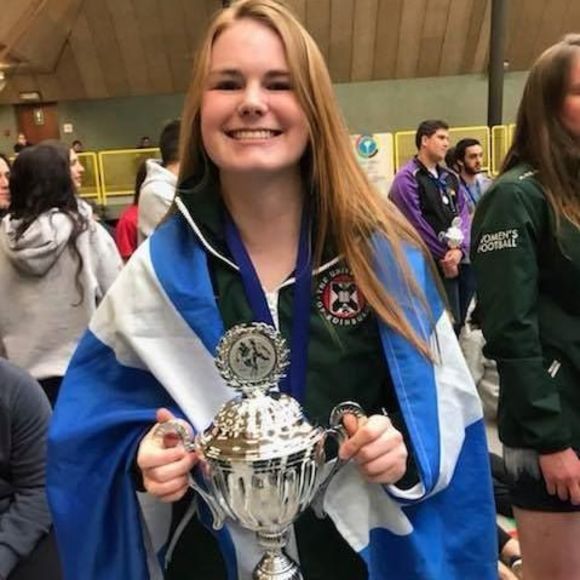 Meet your Posher, Bailey - Picture 1 of 1